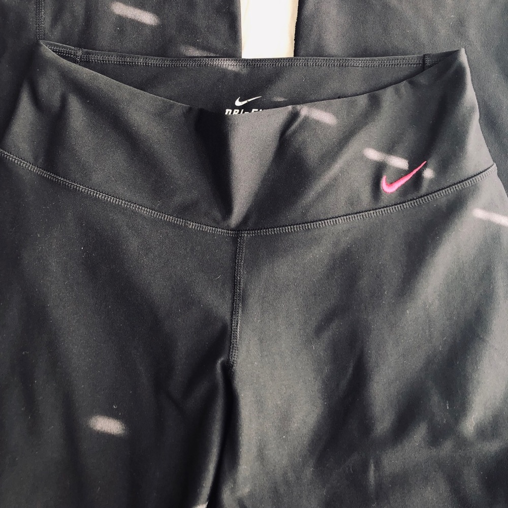 Nike stretch pants